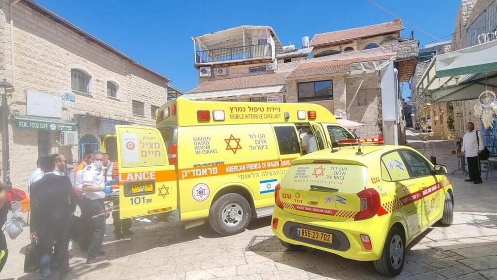 זירת הטביעה בצפת, אתמול
(צילום: תיעוד מבצעי מד"א ) זירת הטביעה בצפת