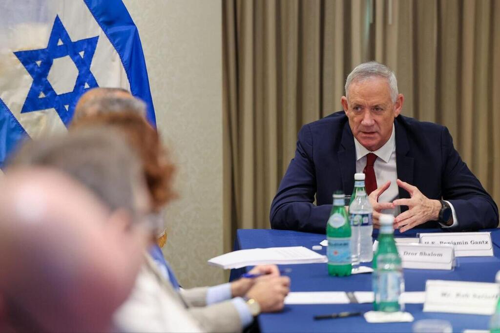Defense Minister Benny Gantz (Photo: Yossi May) שר הביטחון בני גנץ במהלך התדרוך