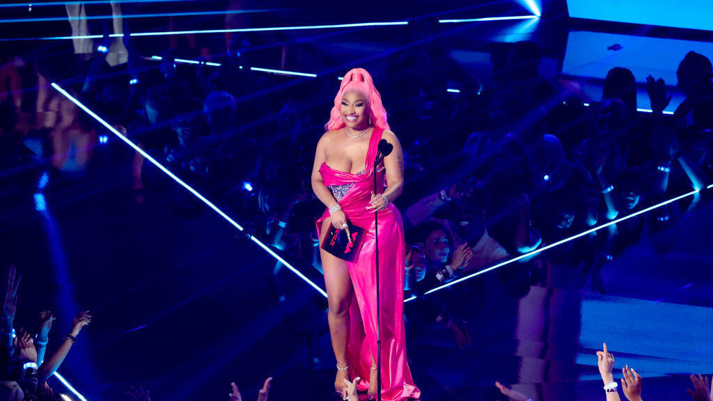 ורוד הולם אותך. ניקי מינאז' (צילום: Gettyimages) טקס פרסי VMA MTV 2022