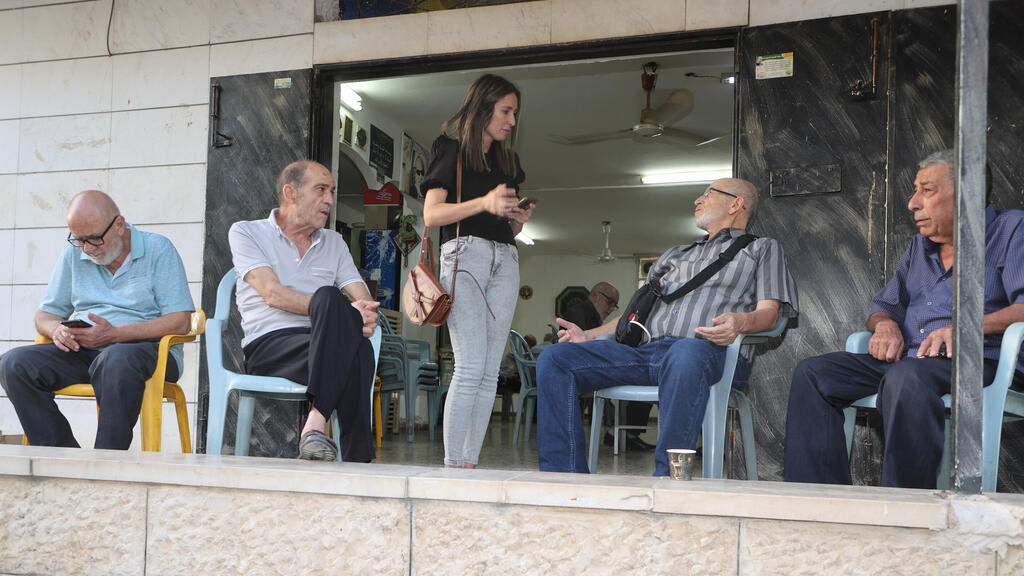 הצבעה רגשית. מצביעים לפרסונה, לא למפלגה (צילום: יריב כץ) עיסאווי פריג' בכפר קאסם לפני הבחירות