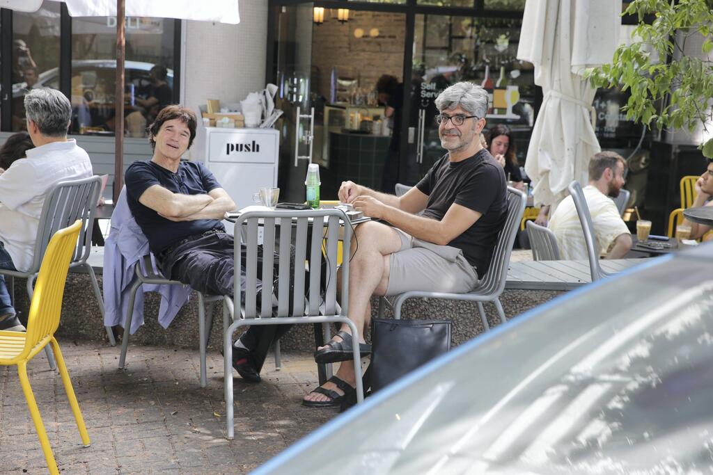 שלום לכם (צילום: מוטי לבטון) פפראצי