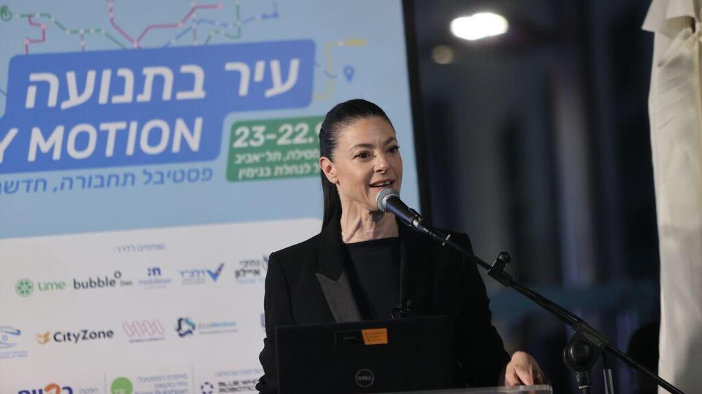 הרכבת הקלה עוד לא יצאה לדרך, אבל הניעה את הקמפיין. מיכאלי (צילום: מוטי קמחי) מרב מיכאלי