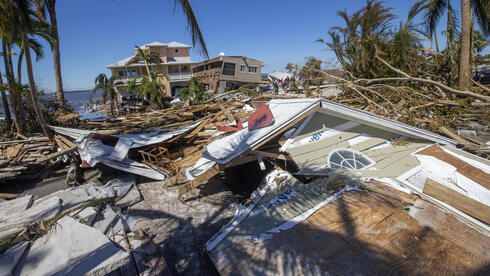 Israeli volunteers bringing hope to Hurricane Ian survivors