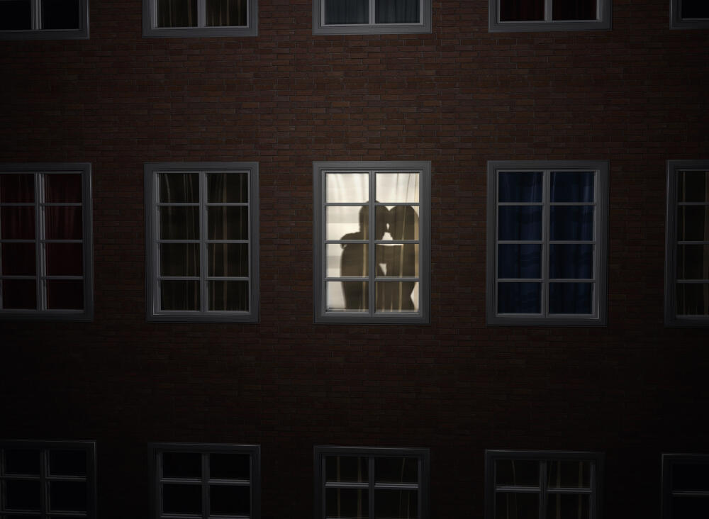 שכנים רועשים בסקס זוג בחלון 