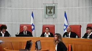 דיון בערעור התנועה לאיכות השלטון על החלטת השופט עמית שלא לפסול את ח"כ לשעבר עמיחי שיקלי ועידית סילמן