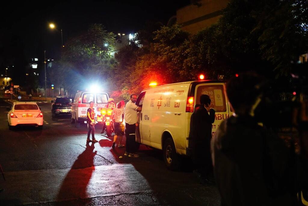 כוחות הצלה בשכונת שייח ג'ראח