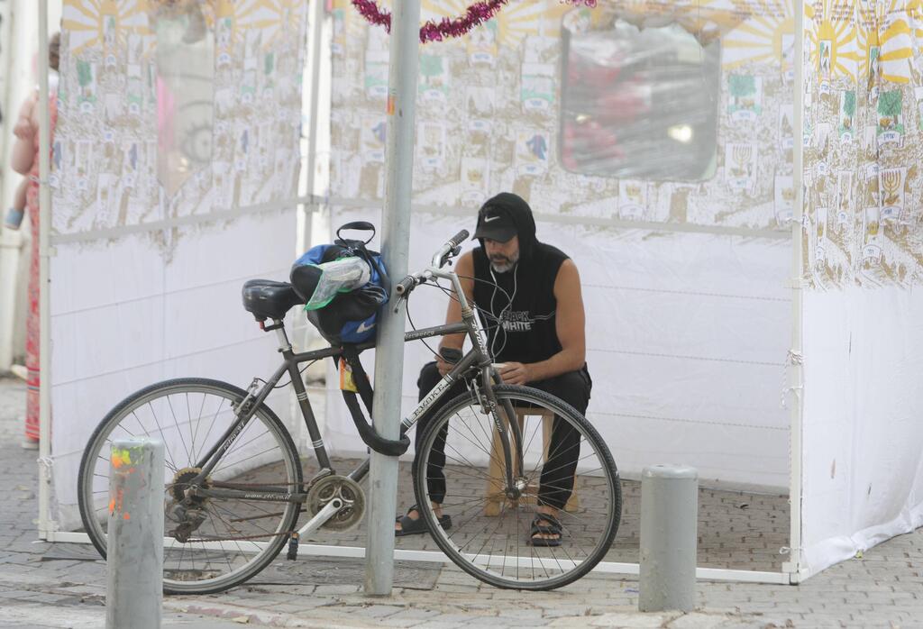 קח ת'זמן. שפירא (צילום: מוטי לבטון ) פפראצי דן שפירא