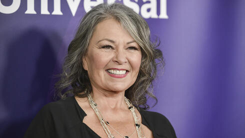 Jewish comedian Roseanne Barr says Zelensky not a 'good' Jew