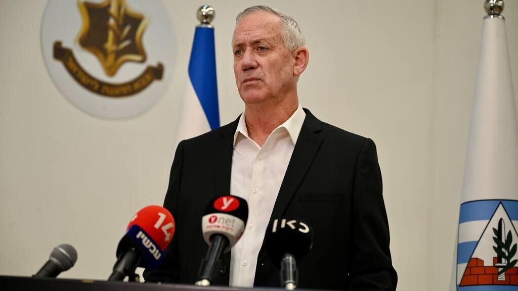 גנץ. מתנגד להקמת שדה אזרחי ברמת דוד (צילום: נדב אבס) בני גנץ