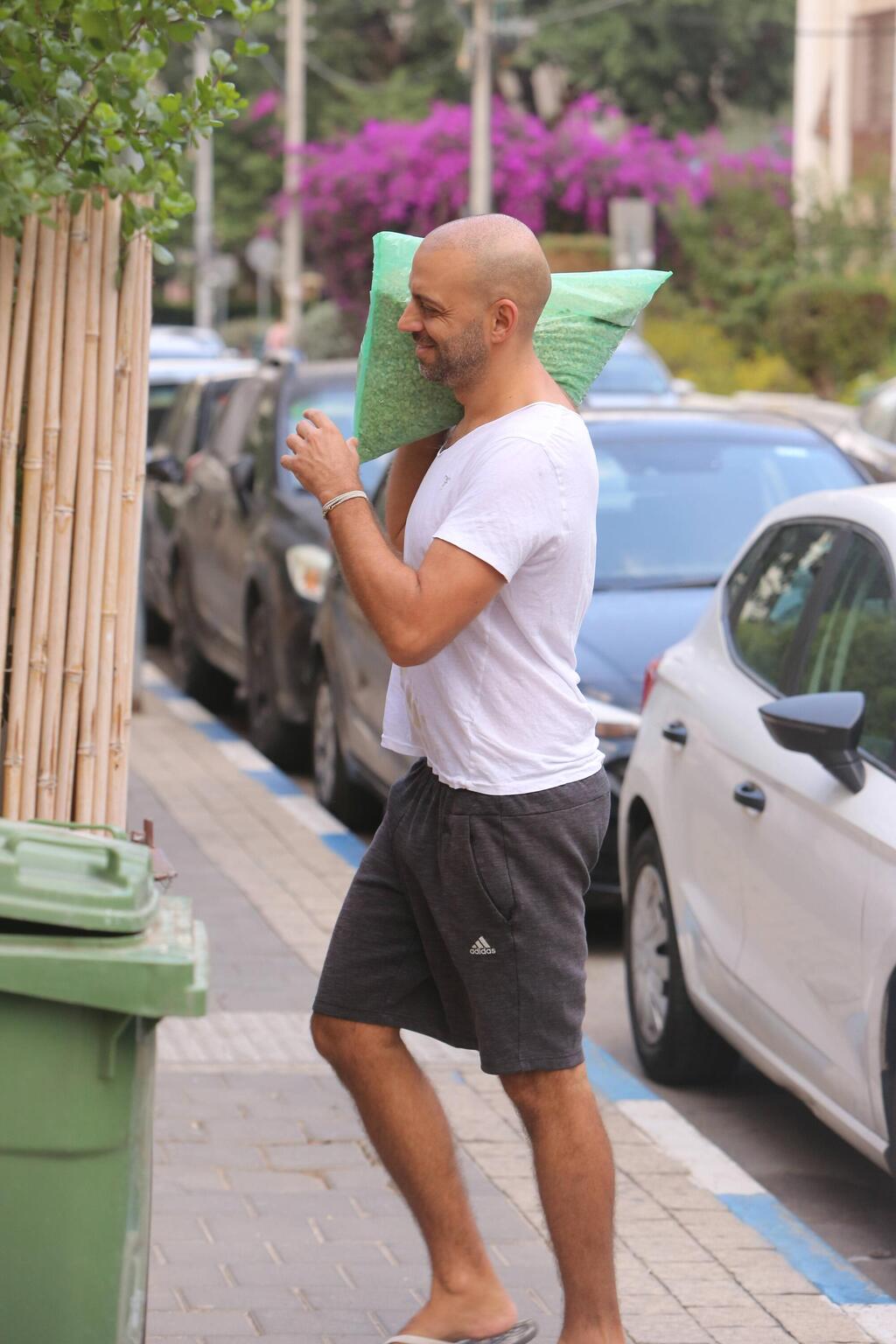 עידן הבנאי (צילום: מוטי לבטון) פפראצי עידן רייכל