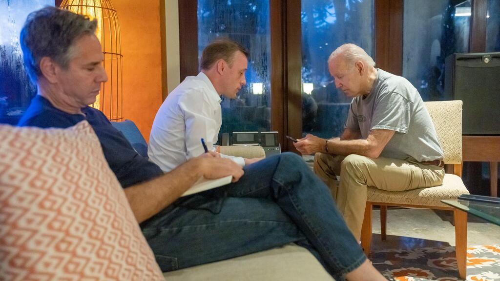 "הם מראים לנו אמפתיה, מחזקים אותנו". ביידן, סאליבן ובלינקן ביידן, סאליבן ובלינקן בבאלי