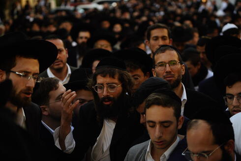 Israeli-Canadian teenager killed in Jerusalem bomb attack laid to rest