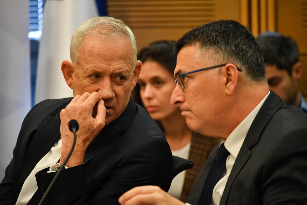 "עמדתנו לא השתנתה". סער וגנץ (צילום: יואב דודקביץ ) בני גנץ וגדעון סער
