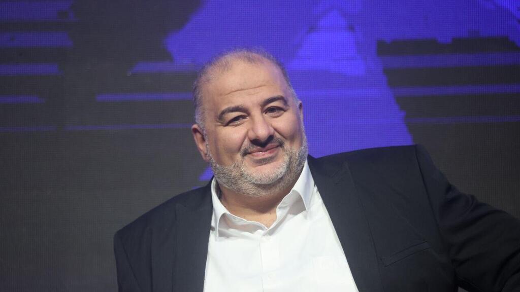 מנסור עבאס