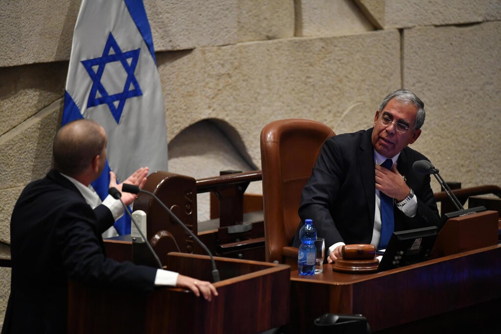 יו"ר הכנסת היוצא מיקי לוי בדיון במליאה לפני ההצבעה (צילום: יואב דודקביץ') הצבעה על יו''ר הכנסת במליאה