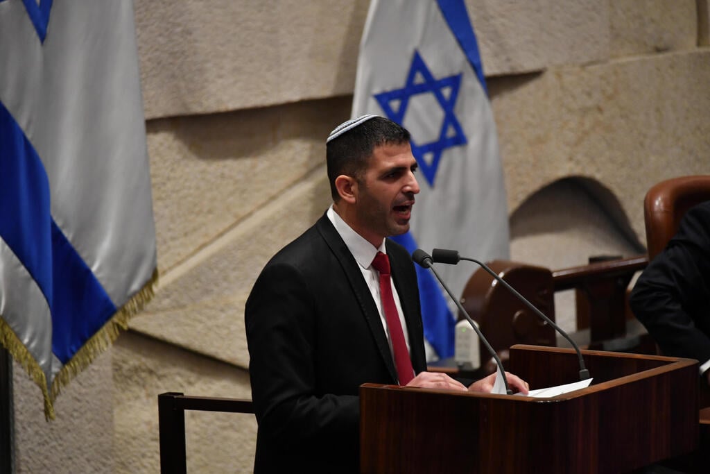 "מנסים לסכל את העברת השלטון המסודרת". קרעי (צילום: יואב דודקביץ') הצבעה על יו''ר הכנסת במליאה