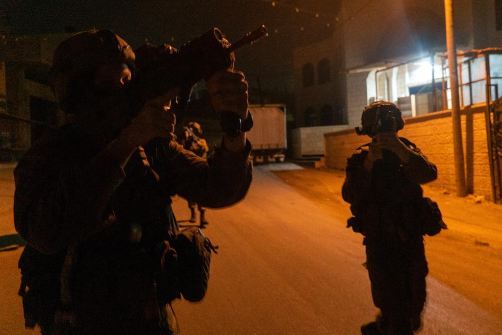 Pre-dawn IDF raid in Jenin (Photo: IDF Spokesperson's Unit) פעילות הכוחות
