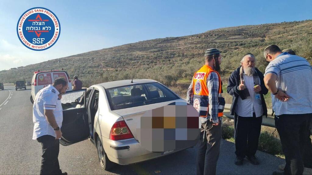 זירת הירי ליד חוות גלעד (צילום: הצלה ללא גבולות יו"ש) הנזק שנגזרם כתוצאה מהירי