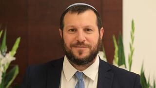 עמיחי אליהו עמיחי אליהו