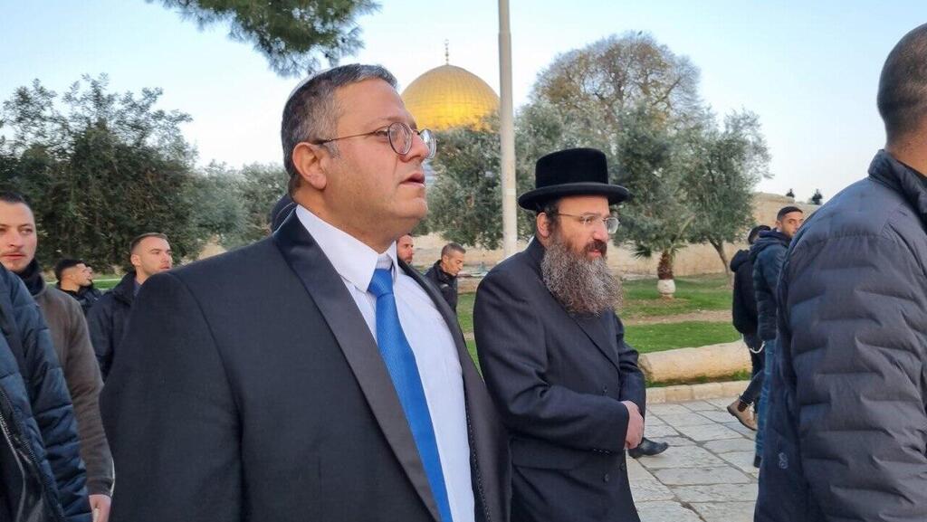 בן גביר בהר הבית, בחודש ינואר. לאחר עלייתו להר, האמירתים ביטלו את הביקור של נתניהו איתמר בן גביר הר הבית