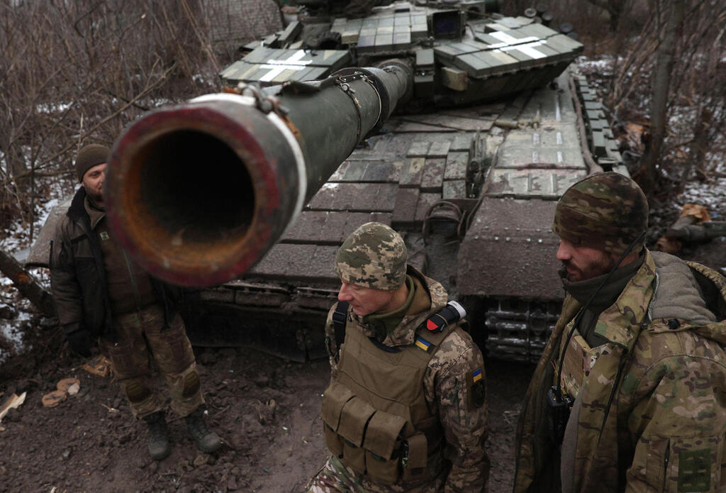 Char de l'armée ukrainienne, région de Lougansk, région de Donbass