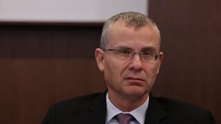 יריב לוין בפתח ישיבת הממשלה
