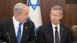 בנימין נתניהו בפתח ישיבת הממשלה