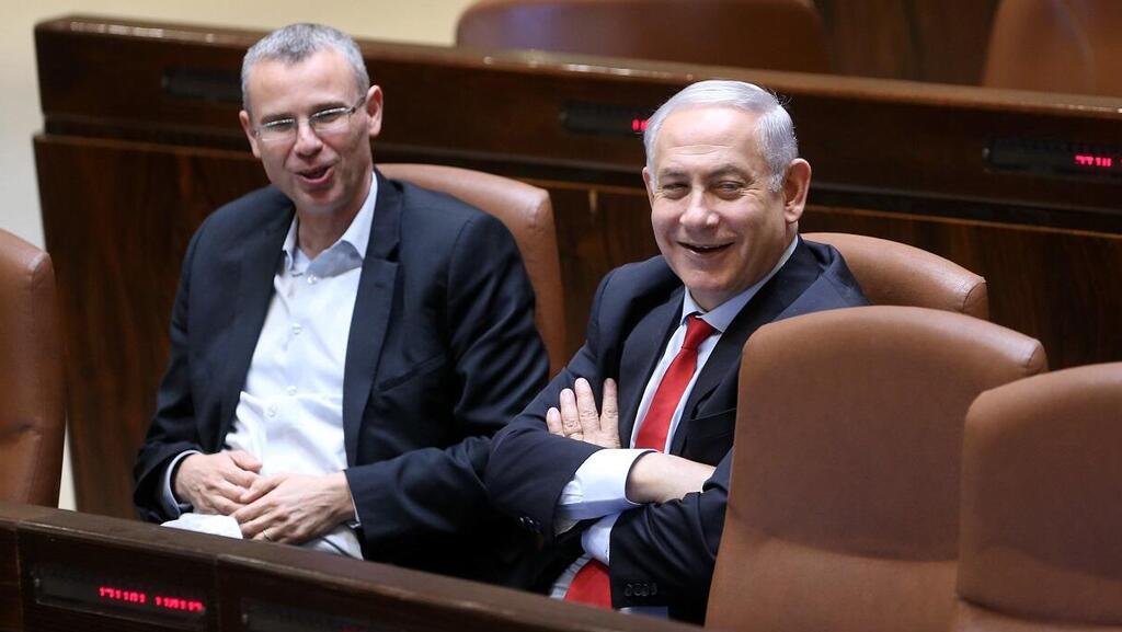 "ניגוד עניינים הוא דבר מוזר". נתניהו ולוין (צילום: אלכס קולומויסקי) בנימין נתניהו ויריב לוין