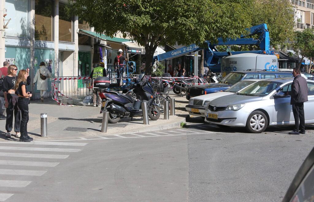 עושה שלום (צילום: מוטי לבטון) פפראצי