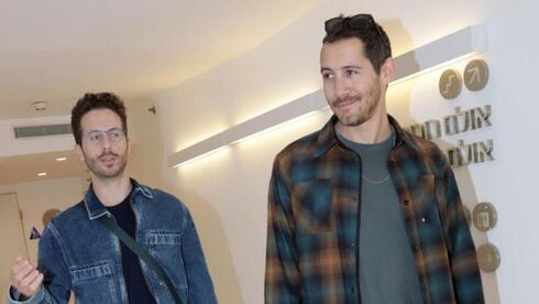 Juda chiroyli fotosini porno video mushuk Eshakdagi dildoning fotosurati