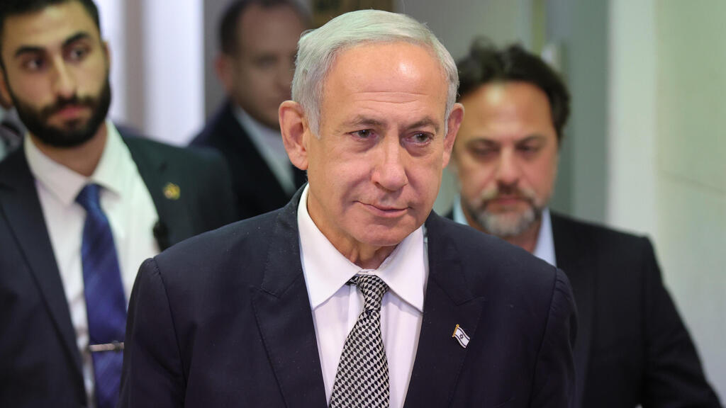 נתניהו. לפי האישום, בין ראש הממשלה לאלוביץ' התקיימו יחסי שוחד (צילום: EPA) דוד שומרון