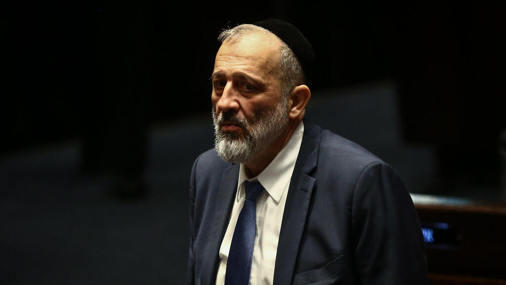 יו"ר ש"ס דרעי (צילום: אלכס קולומויסקי) מליאת הכנסת