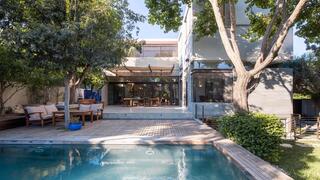 ביתו של האוליגרך סרגיי ניקולייביץ אדונייב בהרצליה שהוטלו עליו סנקציות ממשרד האוצר האמריקאי