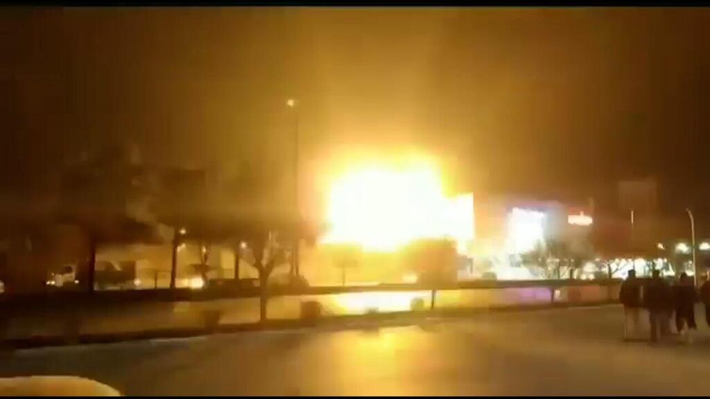תיעוד הפיצוץ במפעל בעיר איספהאן