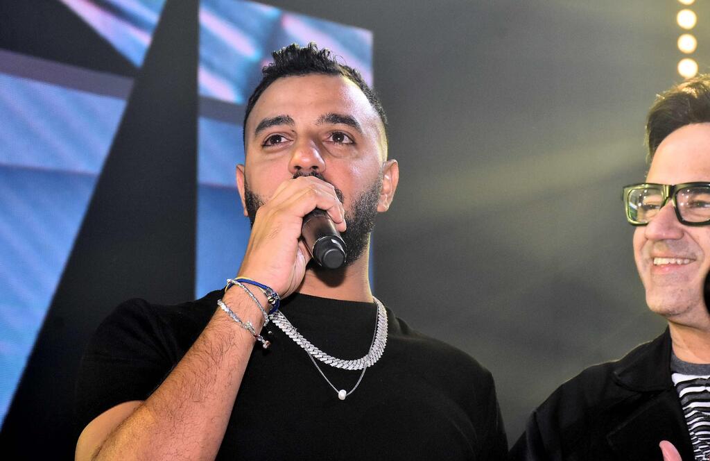 תודה לכל מי שהגיע והפתיע! (צילום: אמיר מאירי) מסיבת הפתעה איתי לוי