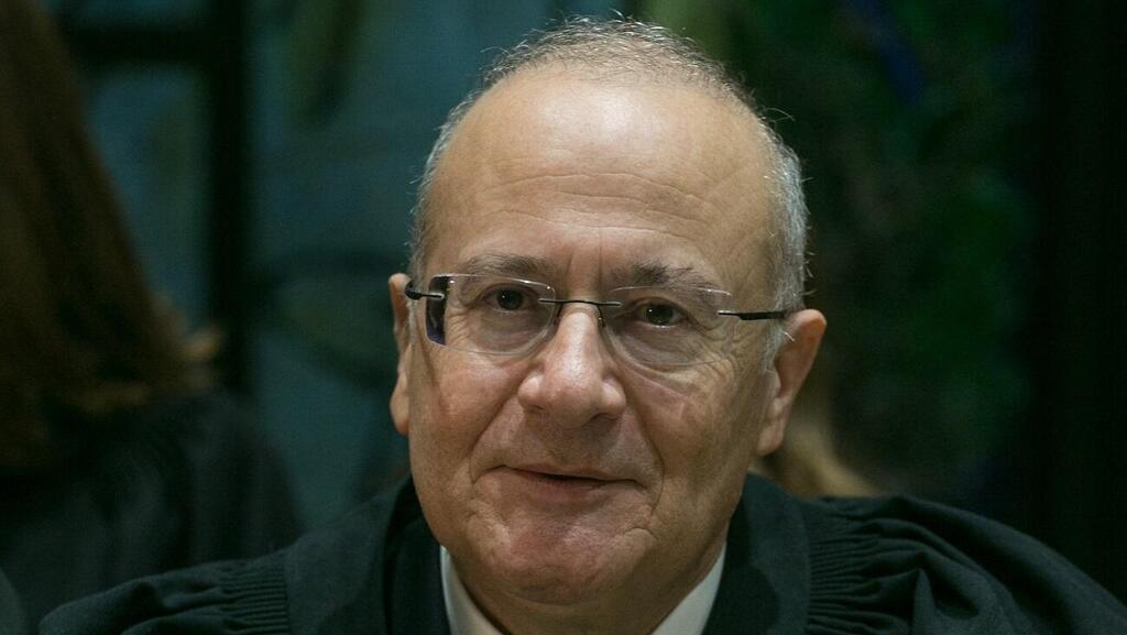 השופט אלרון. היחיד שלא פסל את דרעי (צילום: אוהד צויגנברג) השופט יוסף אלרון