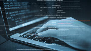 Photo: Shutterstock האקר
