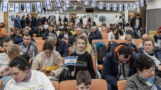 Ukrainian refugees arrive in Israel 