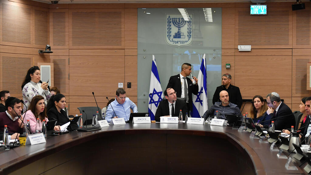 הדיון בוועדה, היום (צילום: יואב דודקביץ' ) ועדת חוקה