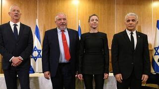יאיר לפיד, מרב מיכאלי, אביגדור ליברמן ובני גנץ בהצהרת ראשי האופוזיציה