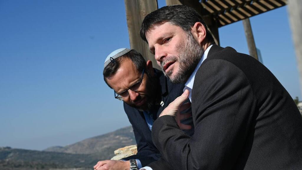 "צבא לא יכול ולא צריך לנהל חיים אזרחיים". סמוטריץ' (צילום: נדב אבס) מסיבת עיתונאים של הציונות הדתית בגבעת הראל