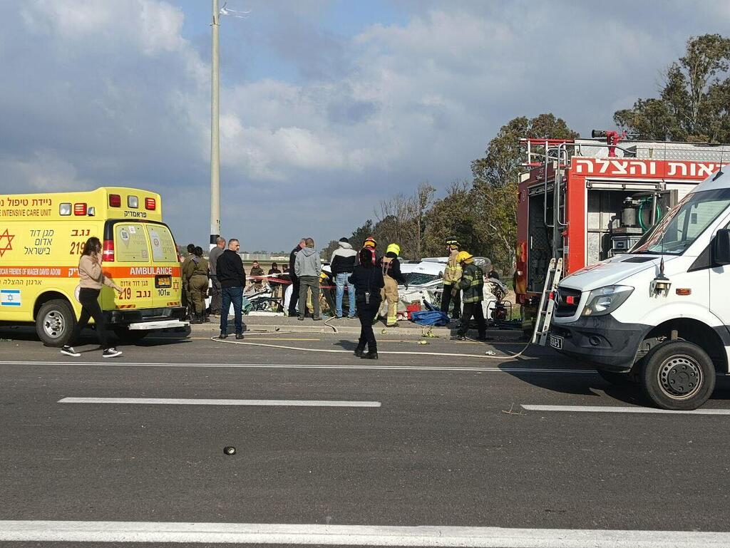 זירת התאונה באשכול (צילום: בראל אפרים) זירת התאונה