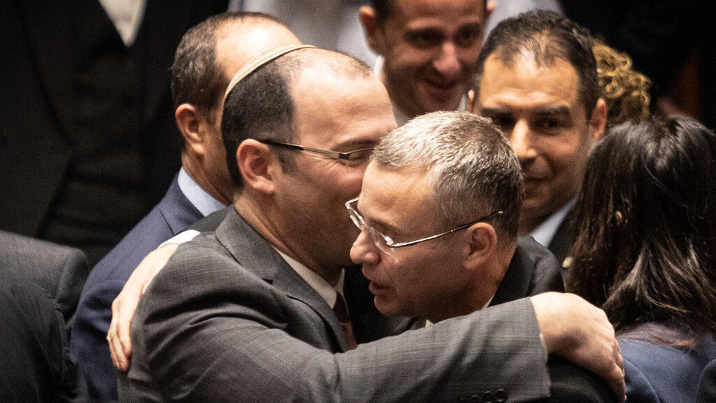 לוין ורוטמן. "או אסון - או פתרון" (צילום: אלכס קולומויסקי) מליאת הכנסת