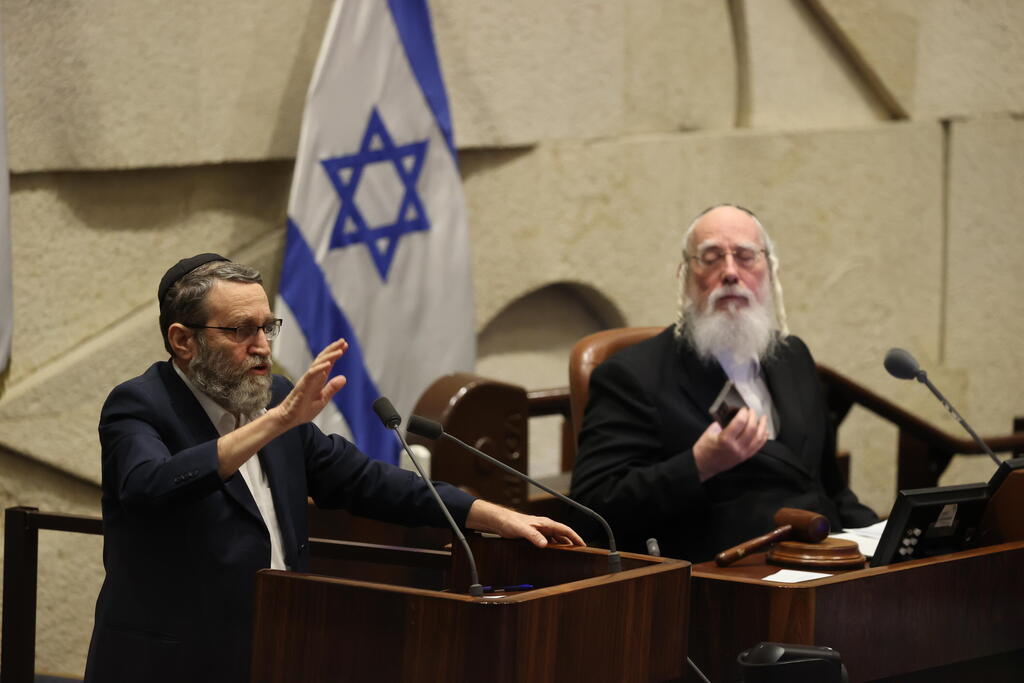 משה גפני. נתניהו ביקש 24 שעות לחזור עם תשובות (צילום: עמית שאבי) מליאת הכנסת