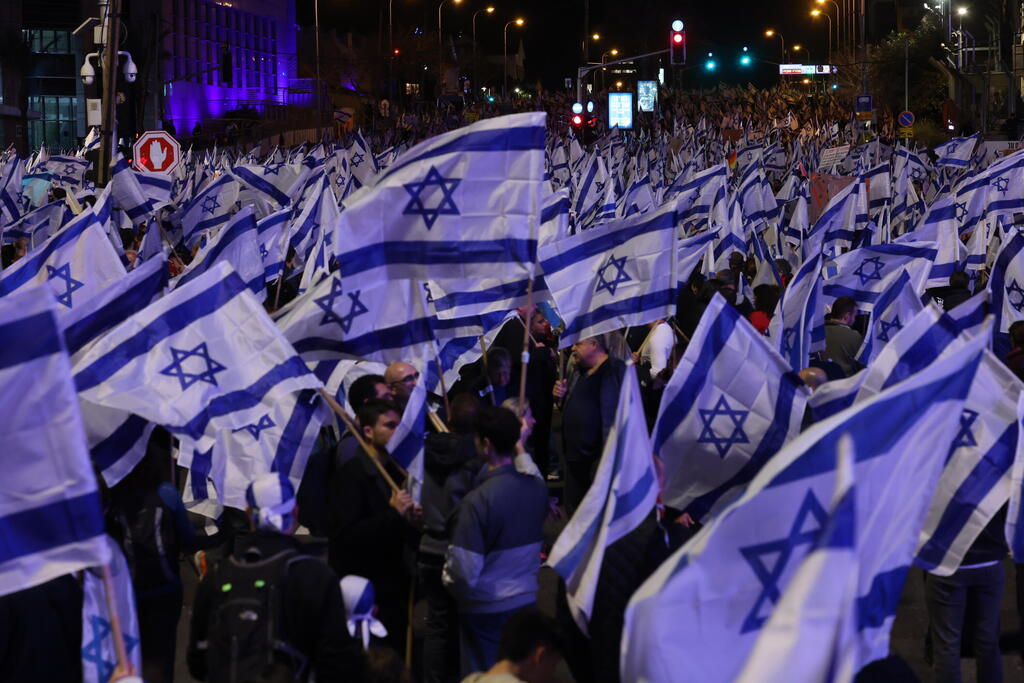 צילום: טל שחר הפגנה ברחוב קפלן תל אביב נגד המהפכה המשפטית