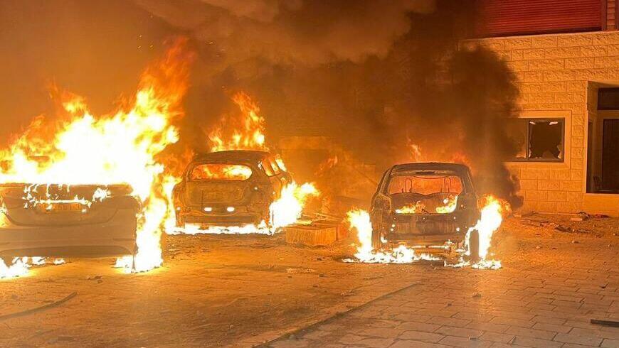 הפוגרום בחווארה, בשבוע שעבר מתנחלים הציתו בית של פלסטינים בחווארה בעקבות הפיגוע
