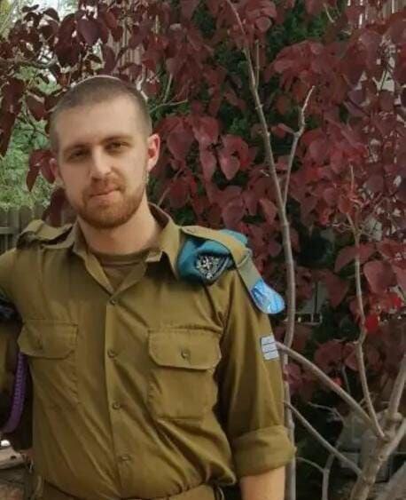 גנלס בהמשך שירותו הצבאי בעשור שעבר (באדיבות המשפחה) אילן גנלס ז"ל