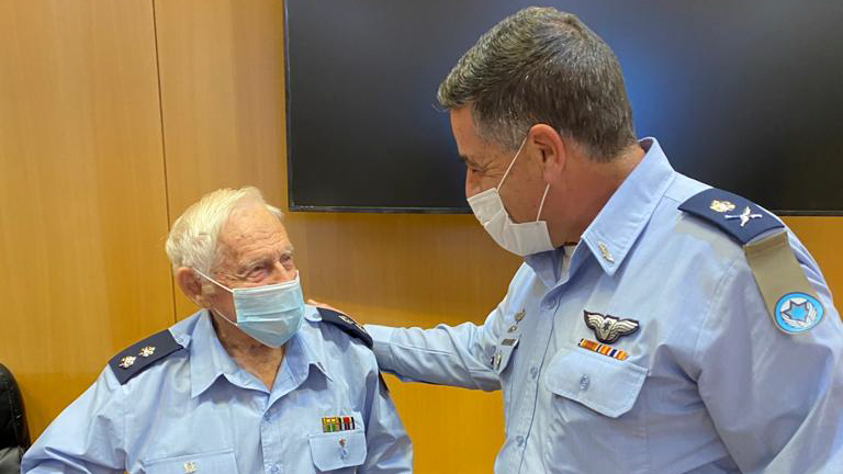 אלכס זילוני ועמיקם נורקין
