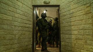 לוחמי צה"ל, שב"כ ומג"ב עצרו עשרה מבוקשים ברחבי אוגדת יהודה ושומרון לוחמי צה"ל, שב"כ ומג"ב עצרו עשרה מבוקשים ברחבי אוגדת יהודה ושומרון