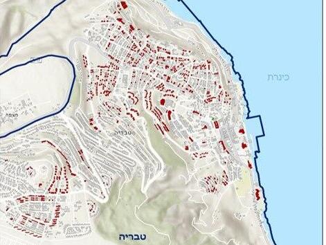מבנים מועדים לקריסה בטבריה (צילום: מתוך דוח מבקר המדינה) מיפוי המבנים המסוכנים בטבריה